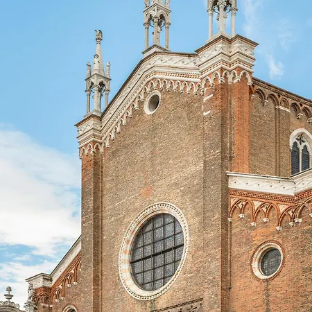 Modern With View On San Giovanni E Paolo R&r Daire