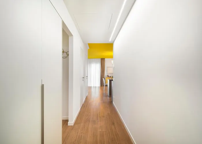 Modern With View On San Giovanni E Paolo R&r *