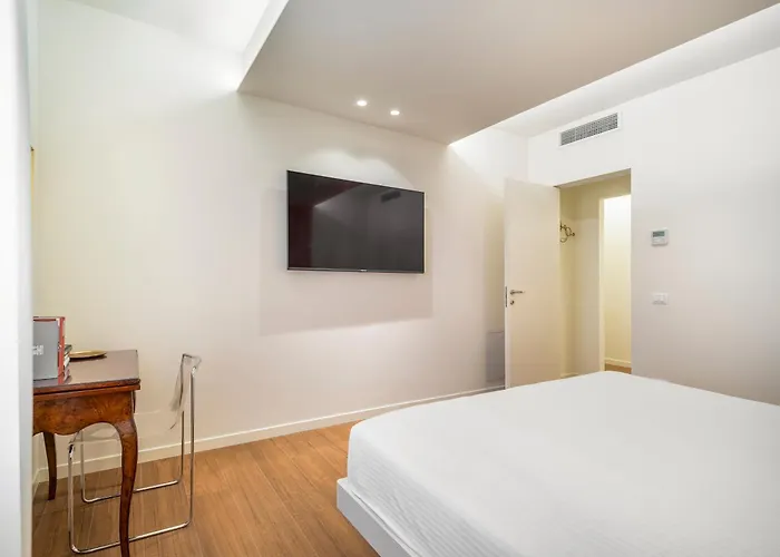 Apartman Modern With View On San Giovanni E Paolo R&r