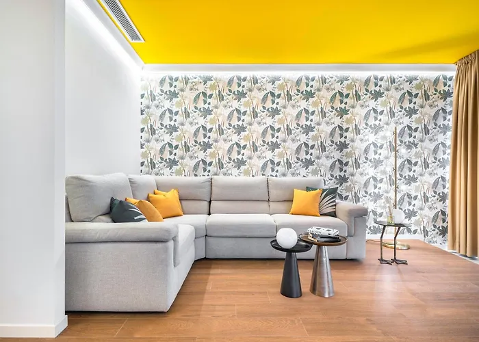 Modern With View On San Giovanni E Paolo R&r