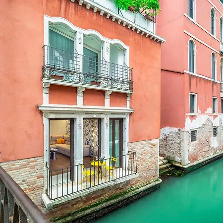 Modern With View On San Giovanni E Paolo R&r 아파트 *