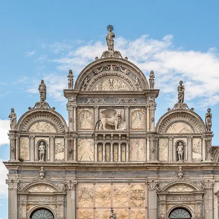 Modern With View On San Giovanni E Paolo R&r * Veneza