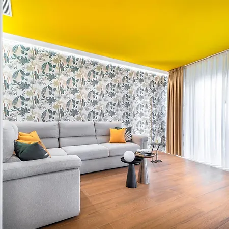 Modern With View On San Giovanni E Paolo R&r