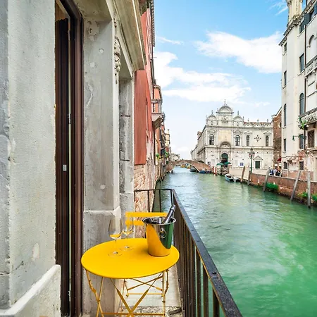 Modern With View On San Giovanni E Paolo R&r 아파트